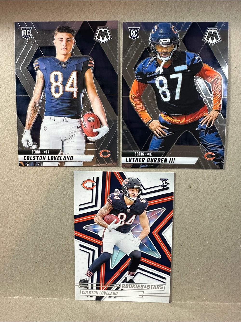 Caleb Williams Bears w/ Rookie cards of Loveland, Odunze, Burden, Kmet, Johnson - Picture 14 of 15